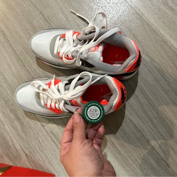 Nike Air Max 90 - Picture 3 of 5